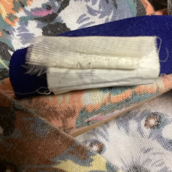 Med+Wear scrub vneck medical top dog - Picture 11 of 12